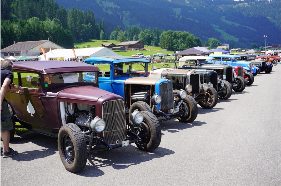 Sehr exklusive Modelle aus einer längst vergangenen Zeit. Mit viel Liebe für das...