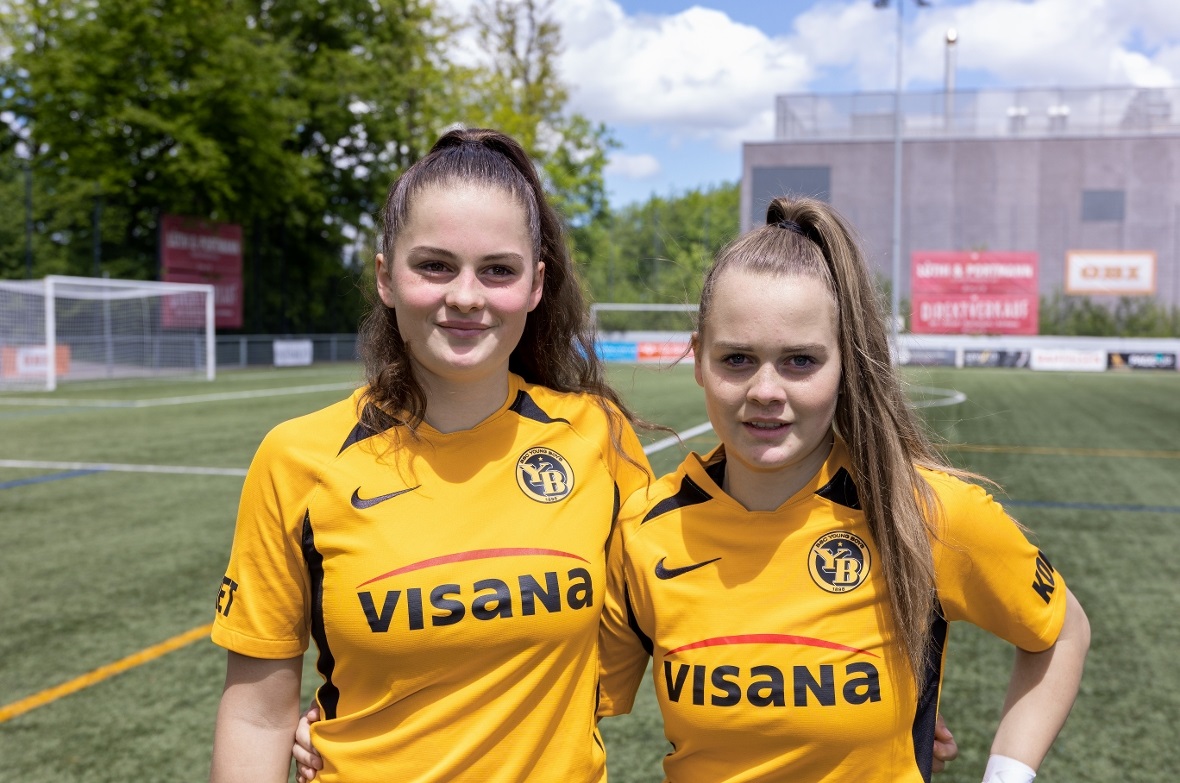 Selina und Rilana Ueltschi verloren unglücklich das Finale im Wankdorf Stadion.