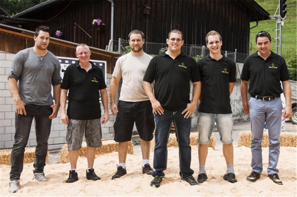 Sie verhalfen dem Plausch-Schwinget in Därstetten zum Erfolg (v.l.): Ruedi Rosch...