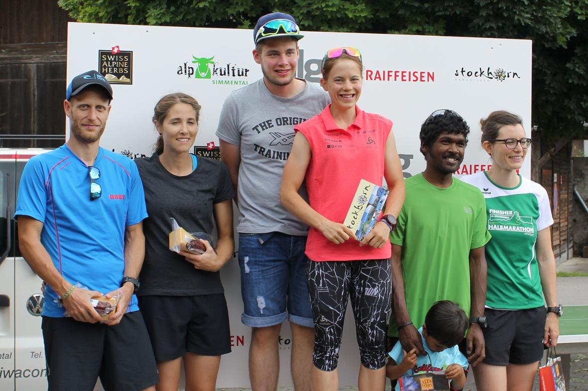 Siegerpodest Staffel Mix: Susi und Kari Meinen siegten vor Camille und Didu Zimm...