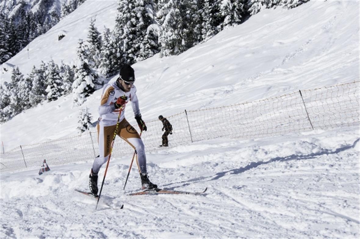 Simon Hammer auf der Jagd nach einer guten Platzierung.