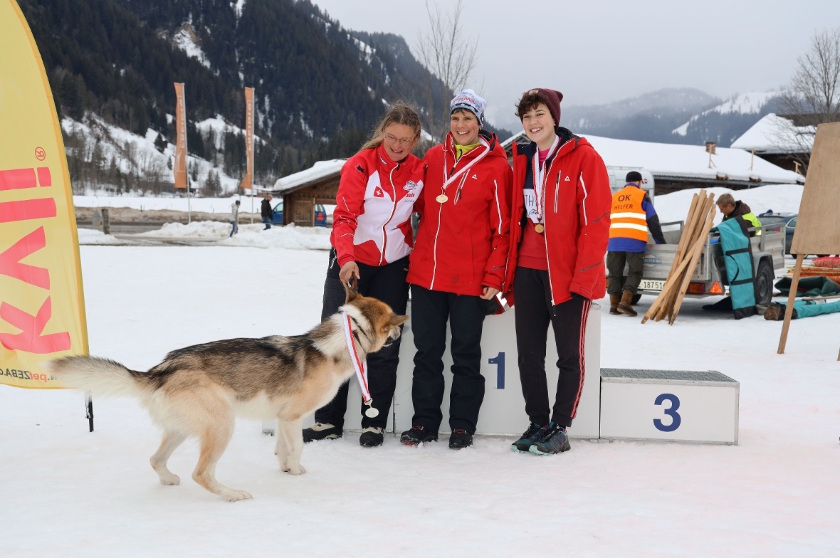 Skijöring Frauen, 1 Hund, AM, S, G 12 km / 8km