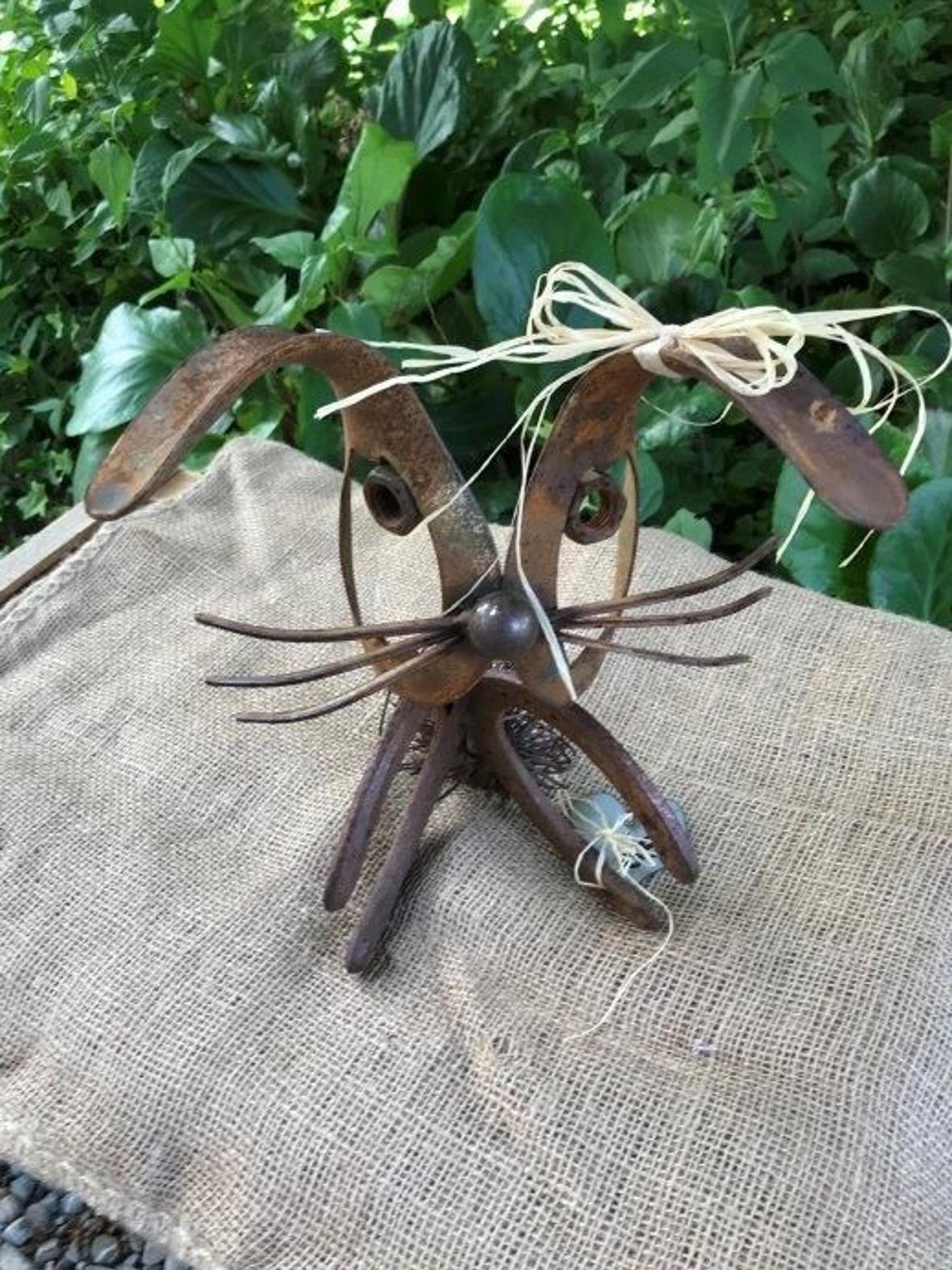 Skulptur aus Eisenabfall