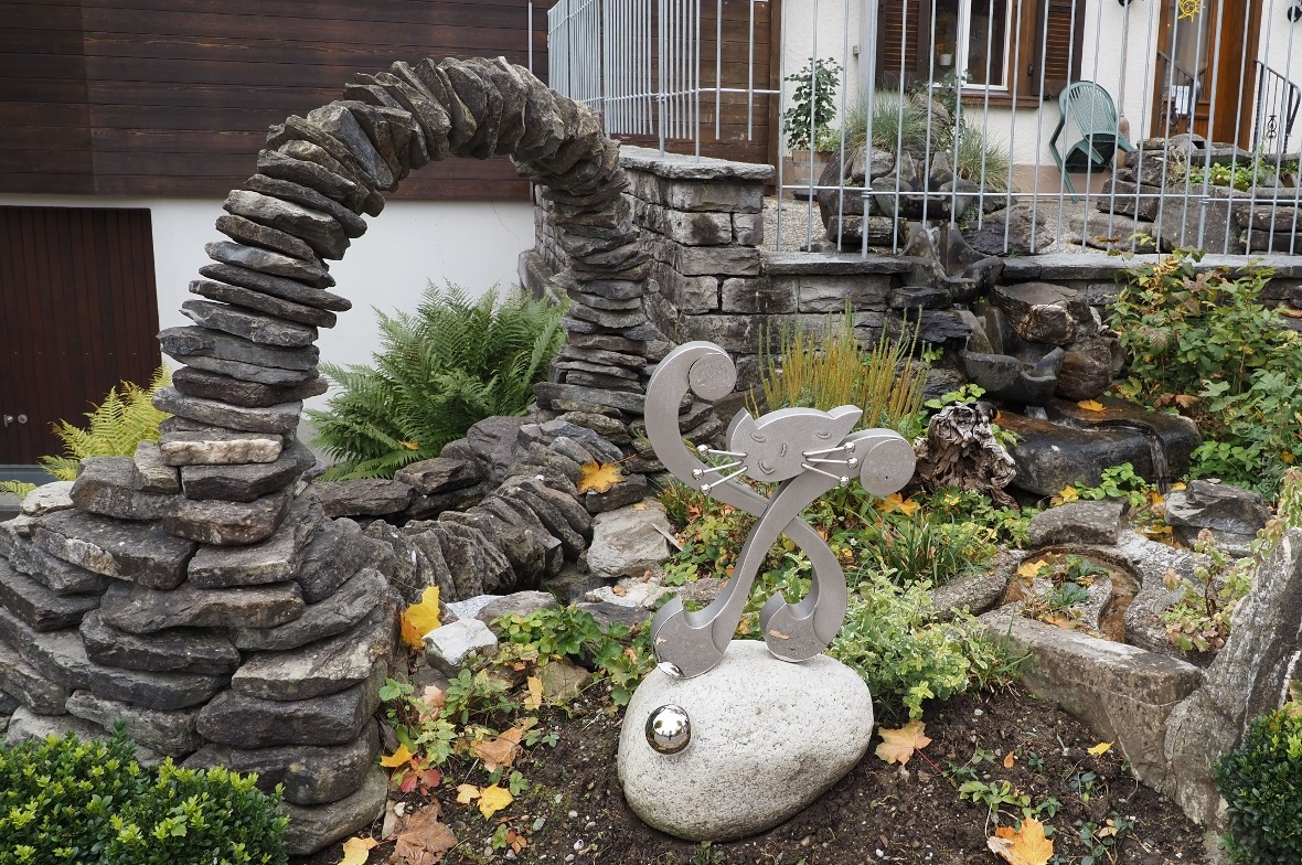 Skulptur von Housi Knecht, Rubigen.