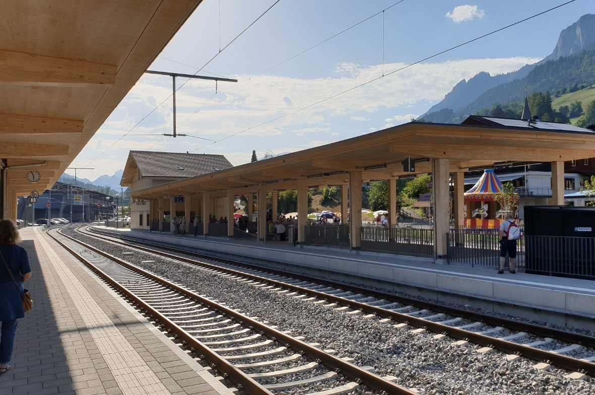 So präsentiert sich der neue Bahnhof Erlenbach.
