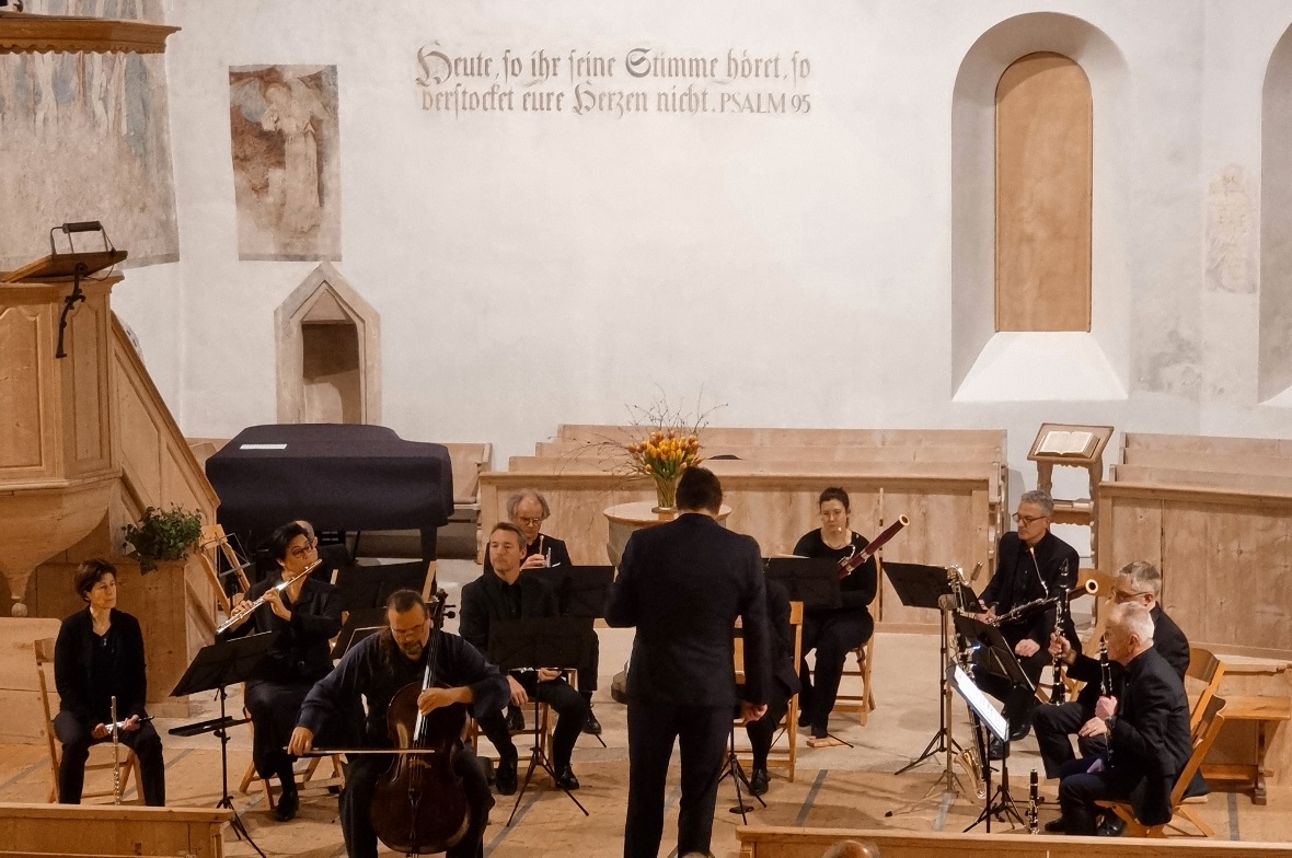 Solist Matthias Schranz beeindruckte mit seinem virtuosen Cellospiel.