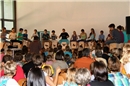 Sport Stacking auf der grossen Bühne und vor vollem Haus.