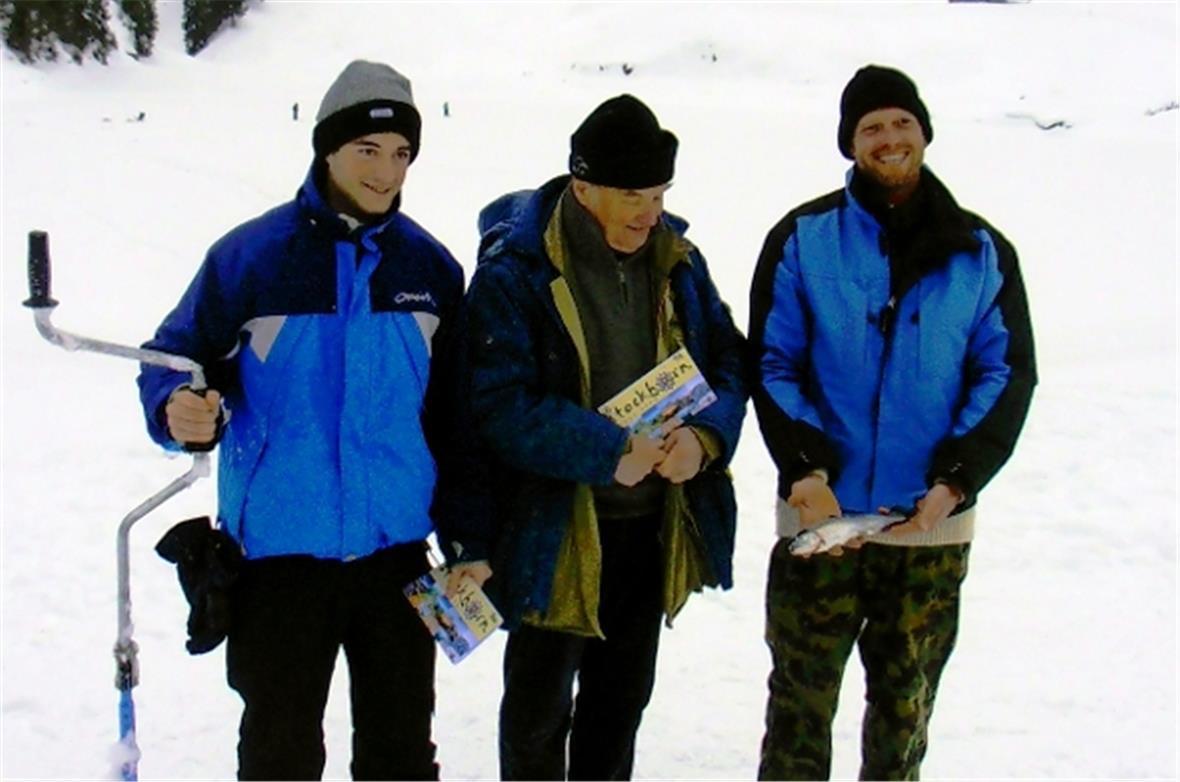 Stefan Burkhard (3., 31,5 Zentimeter), Erwin Süsstrunk (1., 32,5 Zentimeter), Rolf Wyssmüller (2., 32,0 Zentimeter).