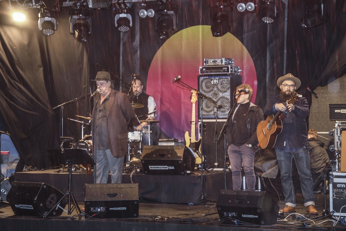 Stiller Has in Concert