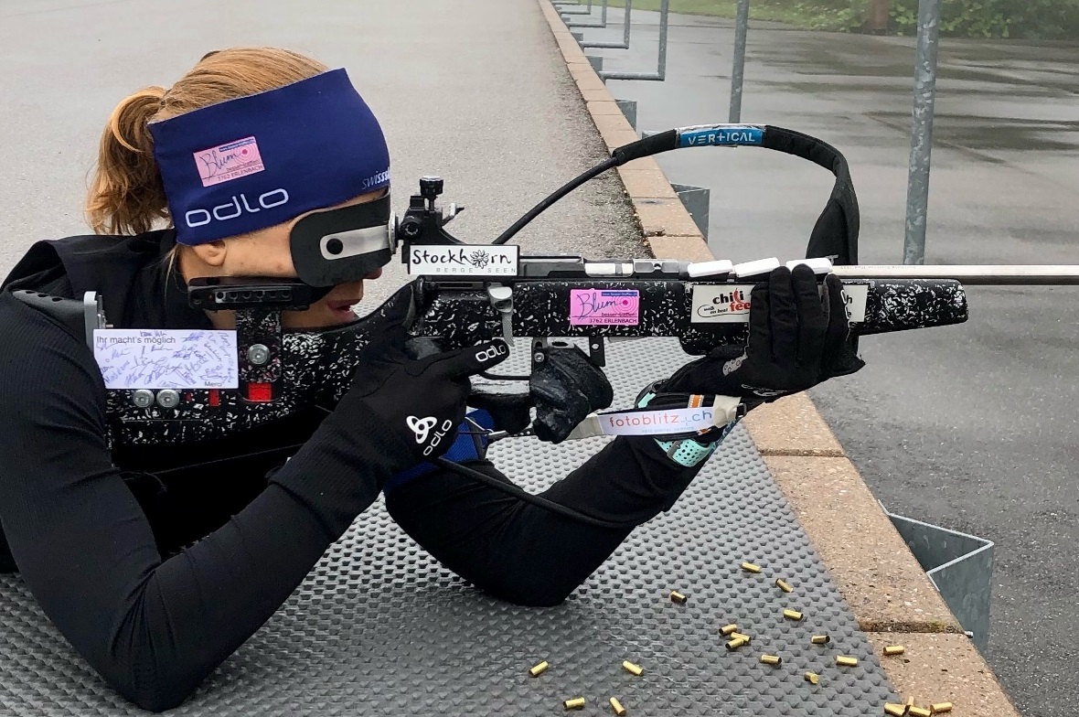 Susi Meinen am Montagmorgen früh auf dem Bundesstützpunkt am Notschrei bereits w...