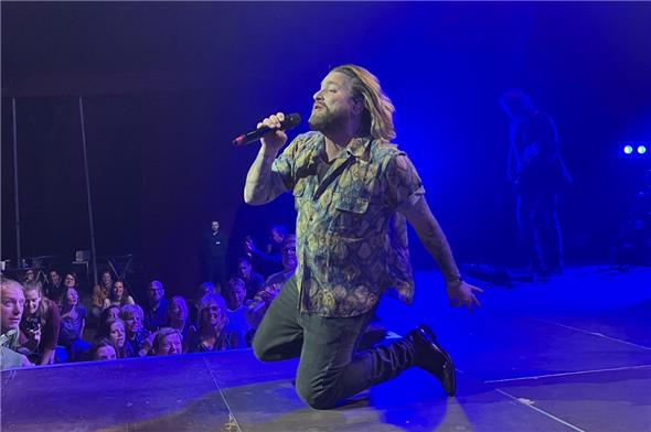 Sympathisch und authentisch, Baschi wusste das Publikum von Beginn weg zu begeistern.