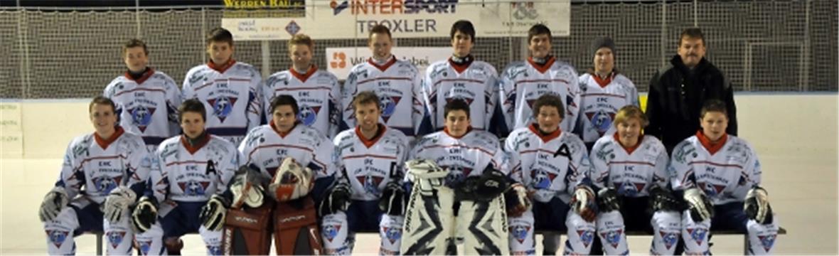 Team Junioren-Team Saison 2013/2014 Hinten v.l.n.r: Tobias Ryter, Andreas Schletti, Daniel Schenk, Joël Wälti, Nils Rindlisbacher, Björn Rindlisbacher, Silvio Zeller, Jöggi Zeller Vorne v.l.n.r: Roger Salzmann, Ramon Zeller, Yves Zeller, Remo Schletti (Captain), Rafael de Mouro Cunha, Eric Wälti, Michael von Känel, Noah Wälti Es fehlen: Simon Buchs, Fabian Bucher, Solomon Ganter, Michael Lempen, Kilian Mathier, Reto Schmid, Filip Pavlovic