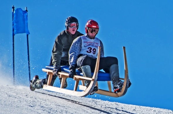 Team Schangnau stellt mit 80 Jahren den Ältesten Teilnehmer Peter Wüthrich. Hier mit seinem Sohn Gottfried. Sie erreichten Platz 30 in der Elite-Wertung.