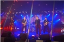 The Hoodoo Sinners begeisterten das Publikum, und liessen das Zelt beben.