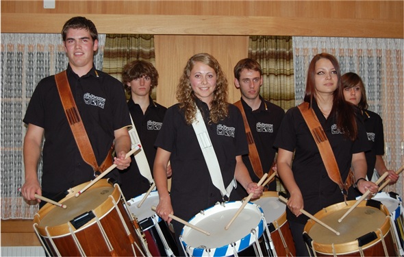 The Surfdrummers.