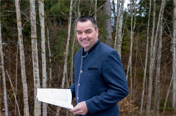 Thomas Knutti kurz vor seiner Rede bei der DV der Ziegenzüchter im Diemtigtal. Für Knutti heisst es bei der Wahl im Oktober: Alles oder nichts.