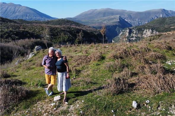 Thomas und Regula Näf aus Zweisimmen in Albanien unterwegs.