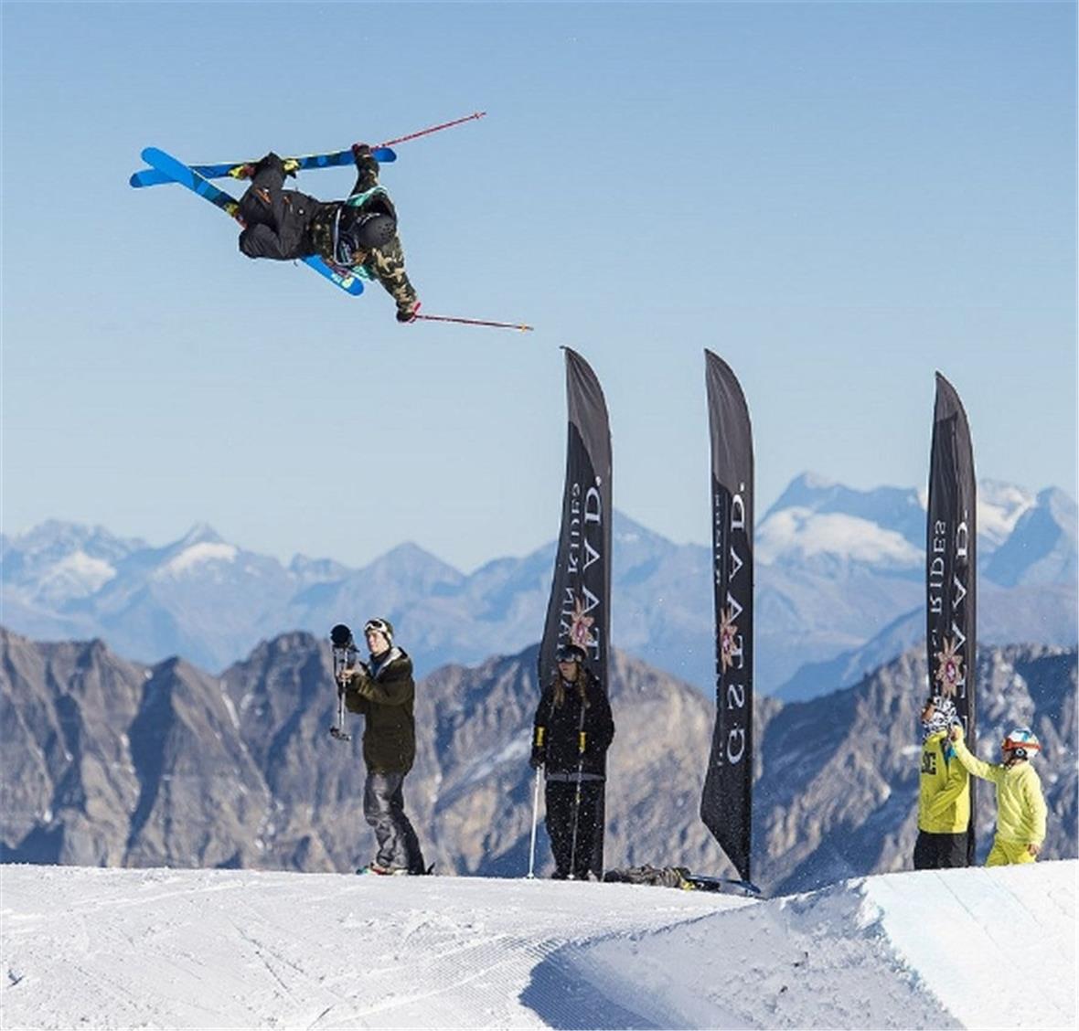 Till Matti siegte mit einem right540 reverse mute, switch right720 tailgrab, switch left bio 900 und einem cork 720 blunt.