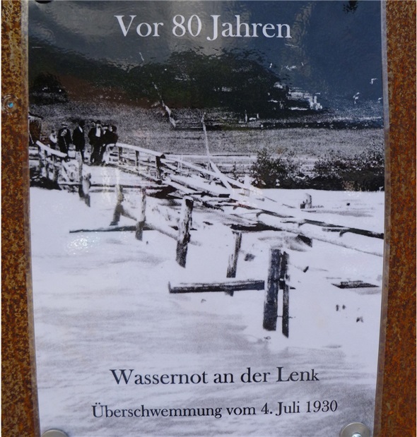 Titelblatt der Broschüre zum Fotoweg.