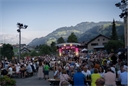 Tolle Stimmung beim gestrigen SRF Donnschtig-Jass in St. Stephan: Rund 3000 Besucherinnen und Besucher feierten den gelungenen Live-Abend.