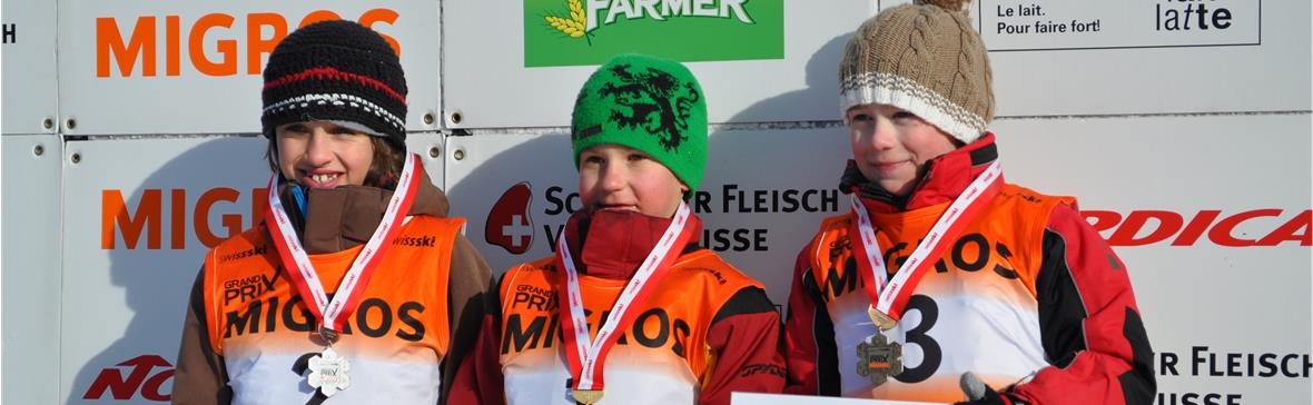 Simmentaler Quintett im Final dabei Überlegener Sieger beim Jahrgang 2002 (Vorsprung 1.47 Sekunden) Laurin Bauer, Zweisimmen mit Dea Schmidt, Schönried und Thibault Fracheboud, Monthey