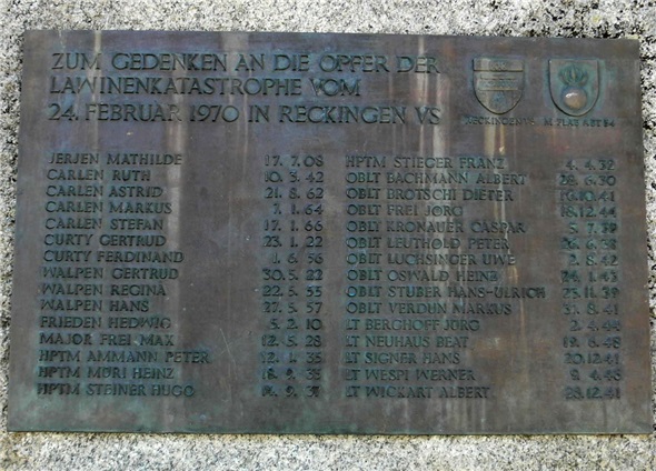 Unter den Lawinenopfern waren Kinder und Erwachsene einheimischer Familien sowie 19 Offiziere der M Flab Abt 54.