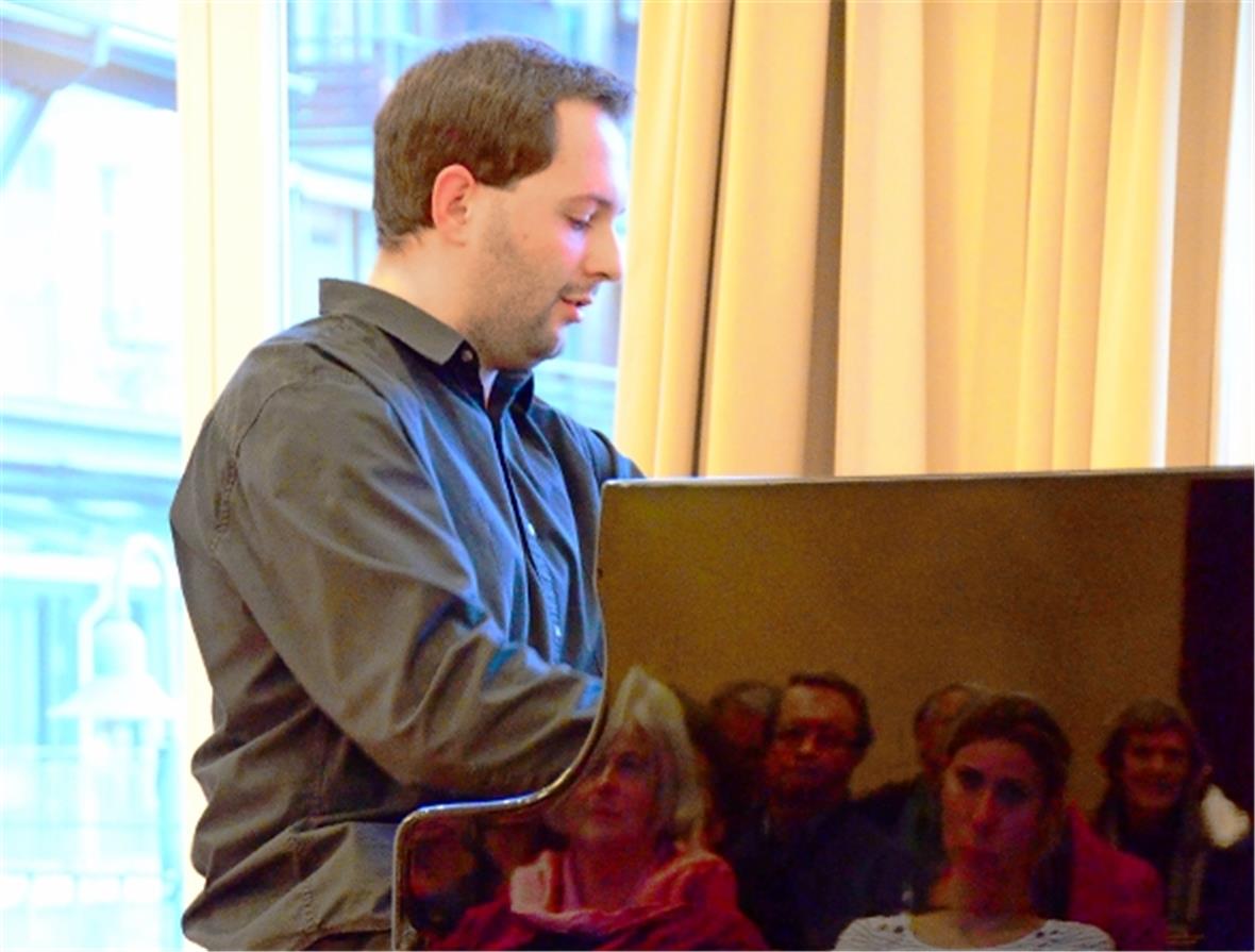 Witzig, sphärisch bis emotional Valentin Valentiyev.