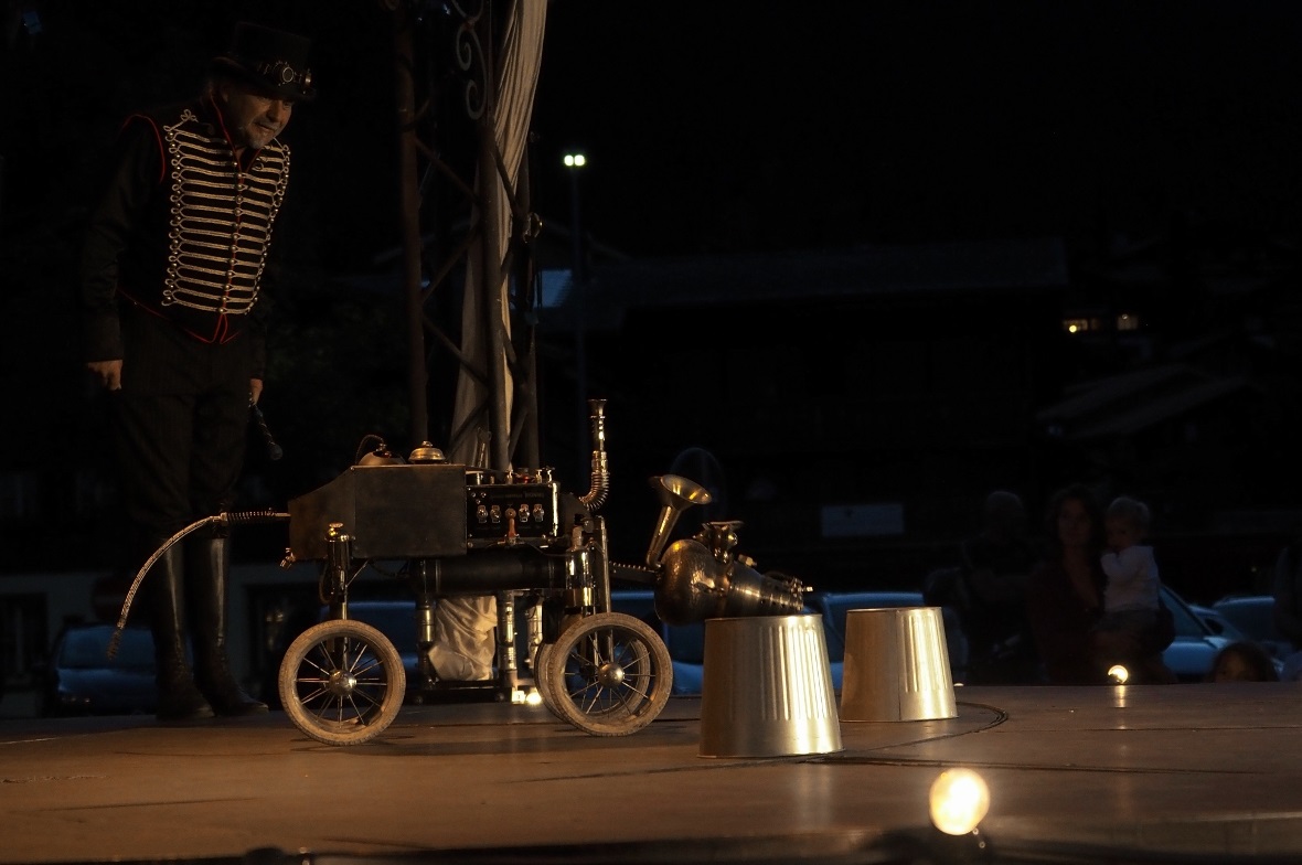 Variete Pave Zweisimmen