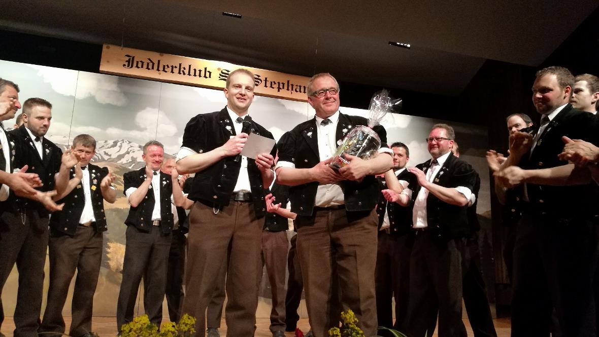 Vergälts Gott lieba Ueli. Auch nach 30 Jahren keine Spur von Müdigkeit. Ueli Moo...