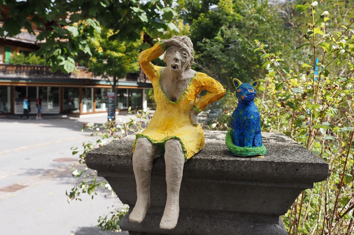 Vero Kallen Aha mit Katze