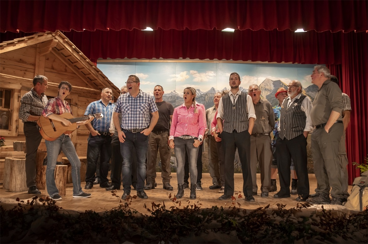 Viel gesungen wurde vom Jägerchörli Niedersimmental.