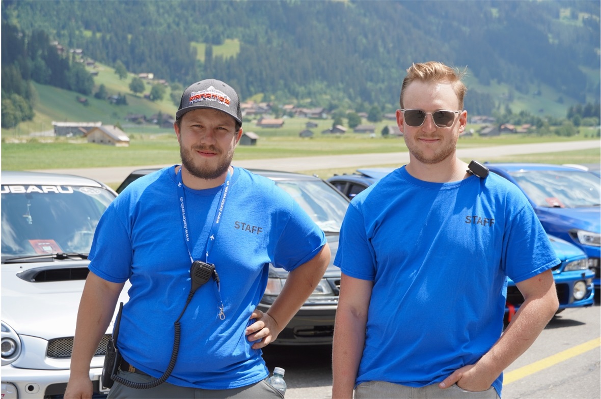 Vizepräsident André Bärtschi und Präsident Luca Romang (rechts).