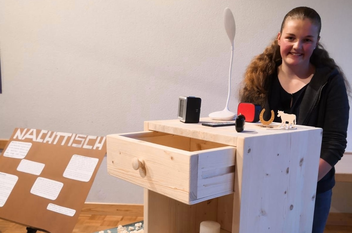 Von der Planung bis zum fertigen Nachttischchen