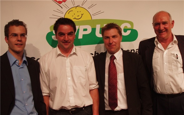 Von links: Bruno Stucki, Wimmis, Thomas Knutti, Weissenburg, Toni Brunner, Parteipräsident, Werner Mani, Entschwil.