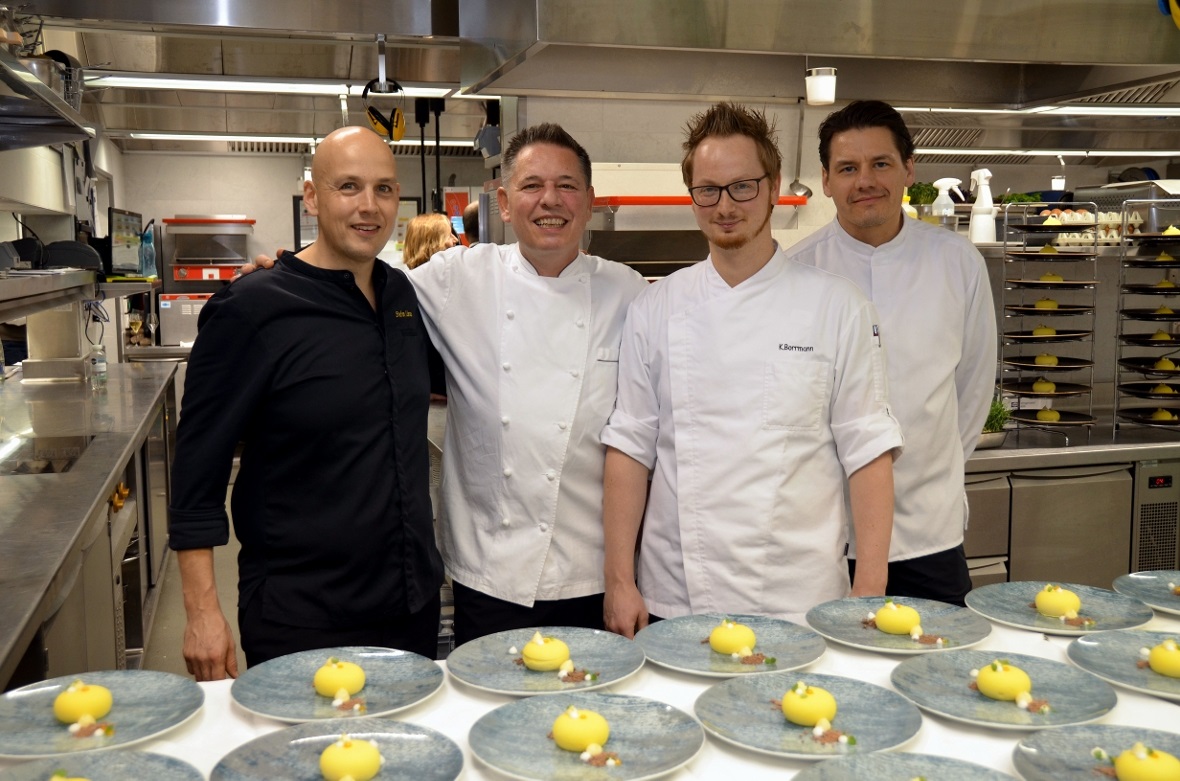Von links: Stefan Lünse (Küchenchef Lenkerhof), Urs Gschwend (bis Ende Jahr Les ...