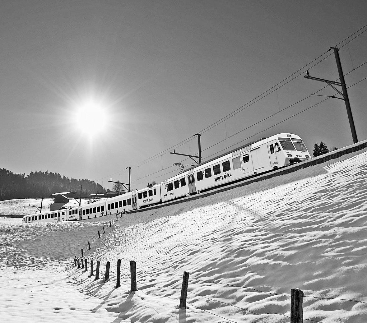 WHITE BULL gewährt direkten Anschluss ans Skigebiet WHITE BULL in Fahrt.