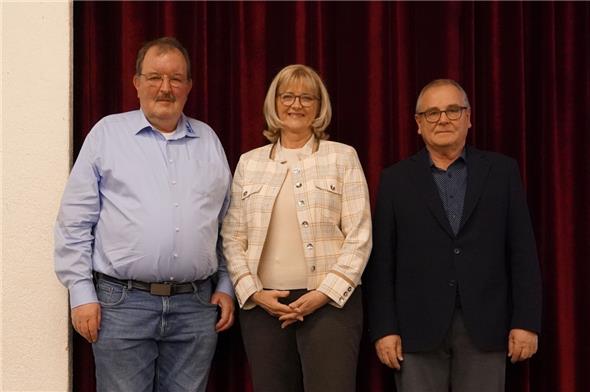 Walter Siegenthaler, Anne Speiser und Ueli Gfeller treten auf Jahresende zurück.