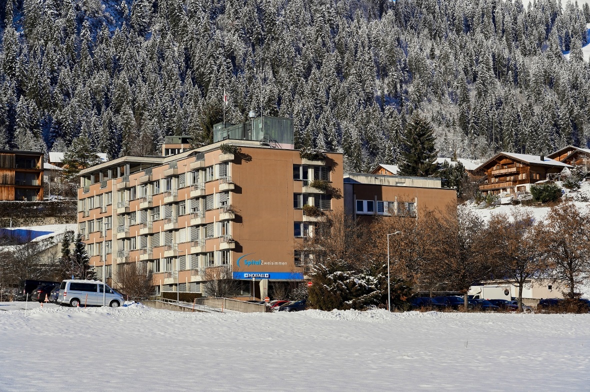 Auch die Medaxo wird eine Variante für das Spital Zweisimmen erarbeiten Welcher Anbieter wird in Zukunft das Spital von Zweisimmen führen? Neben der Spital STS AG soll nun auch die Hohmad AG eine Variante erarbeiten.