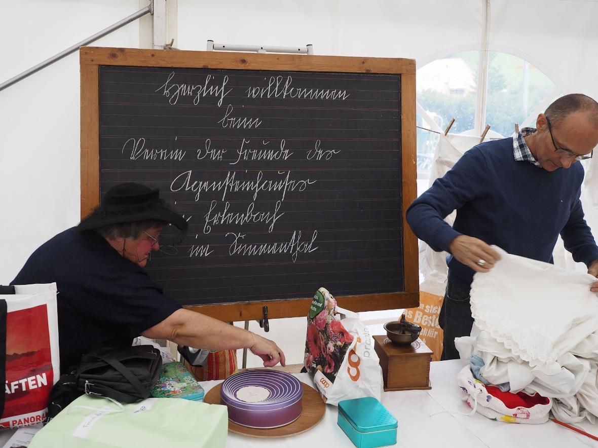 Wer kann die Tafel lesen? Der Stand des Talmuseums Agensteinhaus