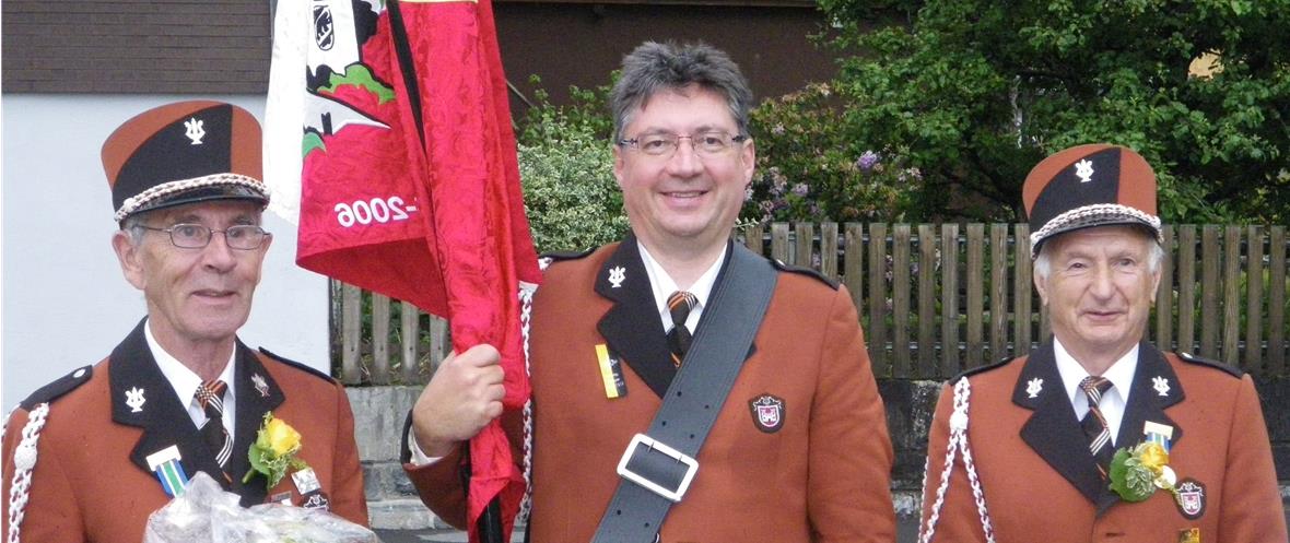 Werner Sury, Fähnrich Walter Kalbermatten und Heinz Wittwer.