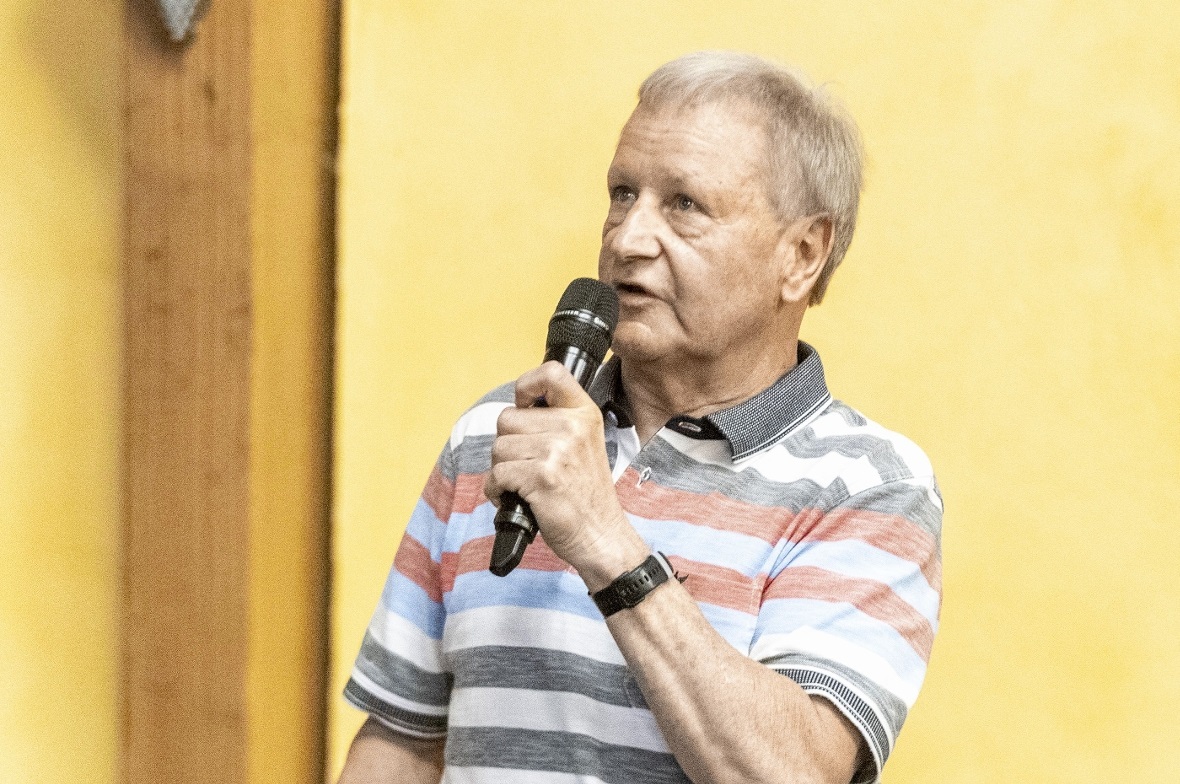 Zum Abschluss der Versammlung referierte der ehemalige Berner Jagdinspektor Peter Juesy zum Thema «Herausforderung Luchs und Wolf in der Schweiz».