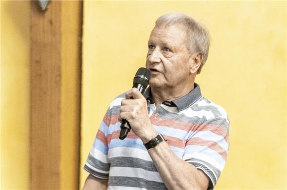 Zum Abschluss der Versammlung referierte der ehemalige Berner Jagdinspektor Peter Juesy zum Thema «Herausforderung Luchs und Wolf in der Schweiz».