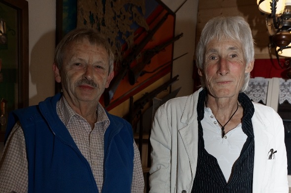 Zwei Mitglieder vom Kegelklub Alpenrose aus Zweisimmen (von links): Adolf Stäger, Lauterbrunnen (einzel im Klub); Martin Baumgartner, Heimberg.