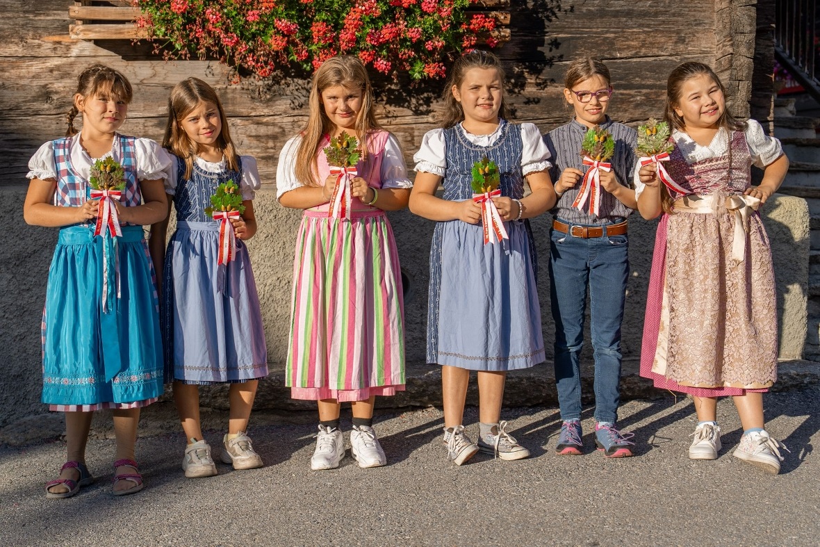 Zweiggewinnerinnen In der Kategorie Zwergli: Stephanie Iten, Kathlyn Loperetti, ...