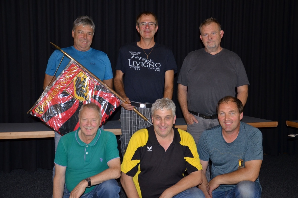 Zweisimmen «Adlerhorst» mit den Schützen Jean-Marc Cottier, Beat Tschumi, Peter Furrer, Arthur Rieder, Peter Germann und Patrick Glauser gewinnen wie im Vorjahr das Wanderfähnli 1933.