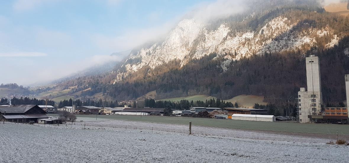 Zwischen Bauernhaus und Mühle wird die Naturparkkäserei stehen.