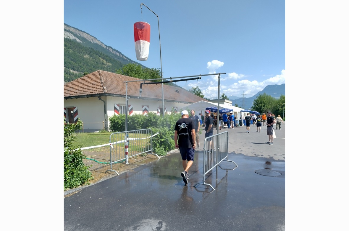 kleine Abkühlung beim Festzentrum.